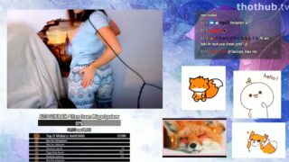 Clumsyyy Baka azotando su trasero Sexy Twitch Streamer