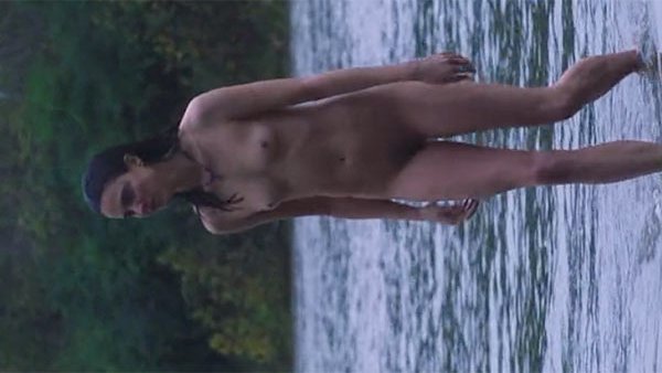 Acgatt Margaret desnudez calificada