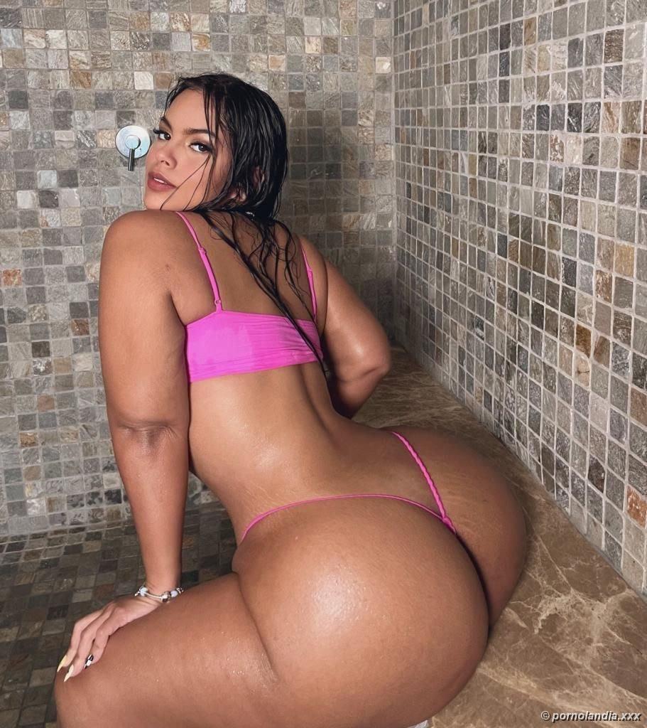 Porno de la gordita del culo gigante - Foto 249030