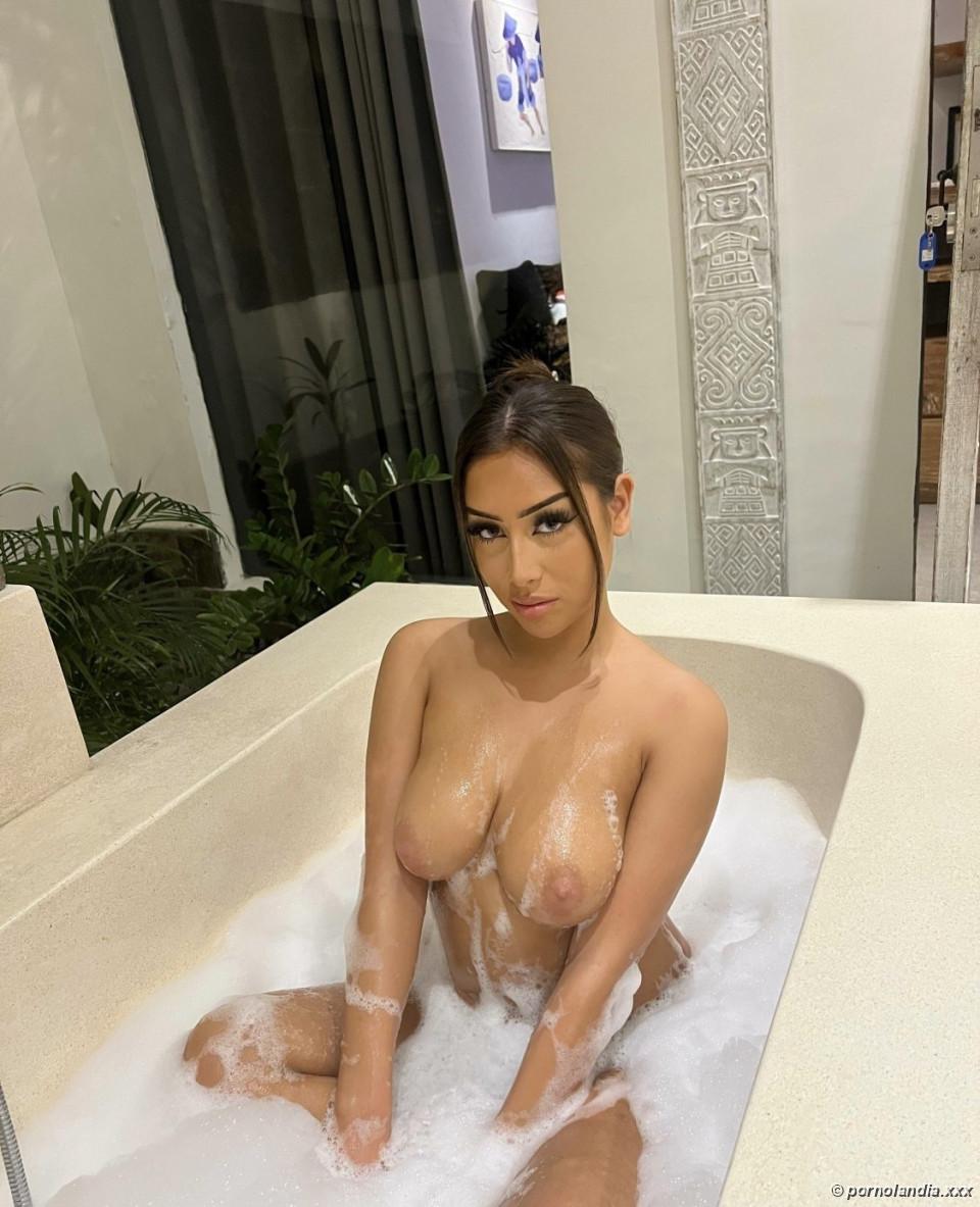 Foto de desnudos calientes de la hermosa joven - Foto 247079