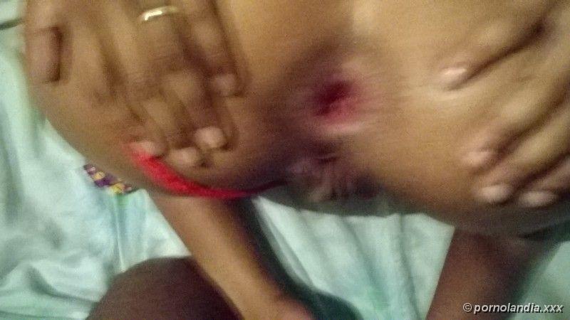 Mulata trasteando en el cafe - Foto 213661