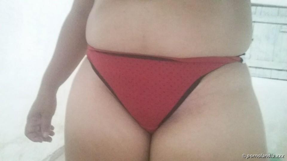 Mi puta mostrando su colección de pantys - Foto 206444