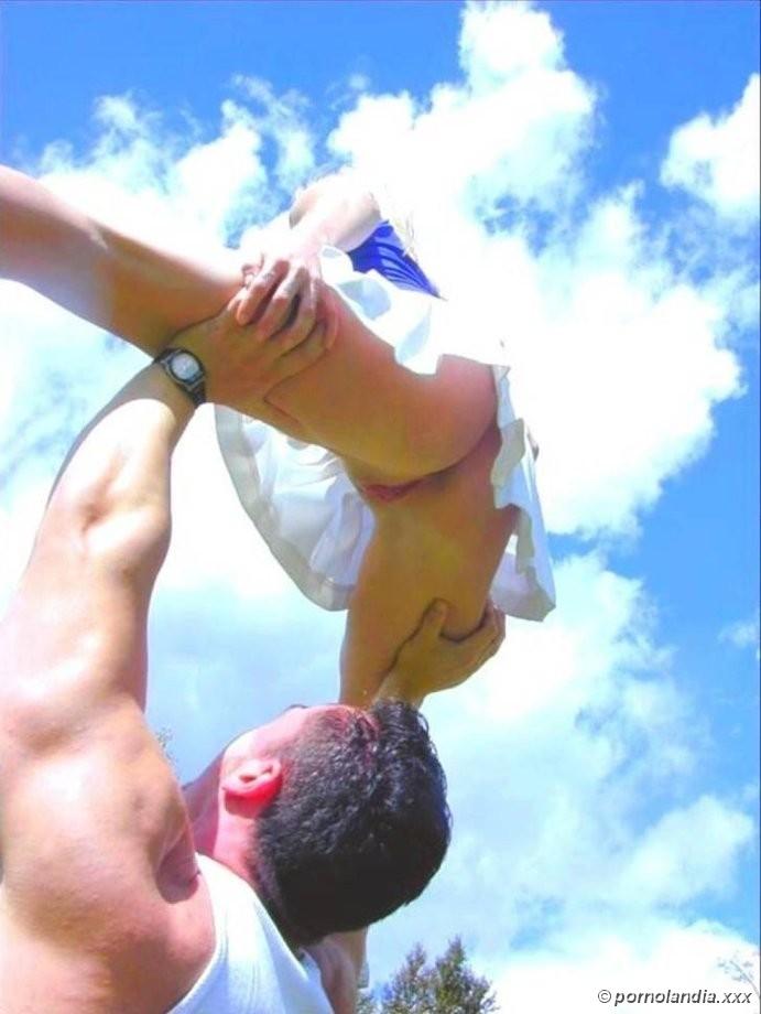 Chicas calientes vistas pagando coño - Foto 196036