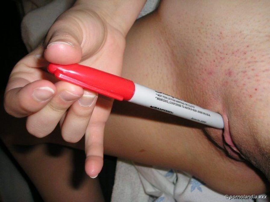 Blanca amateur tomando fotos de su picor - Foto 195508