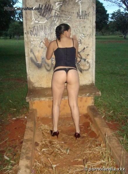 Cornudo le encanta tomar fotos porno de su esposa - Foto 103998