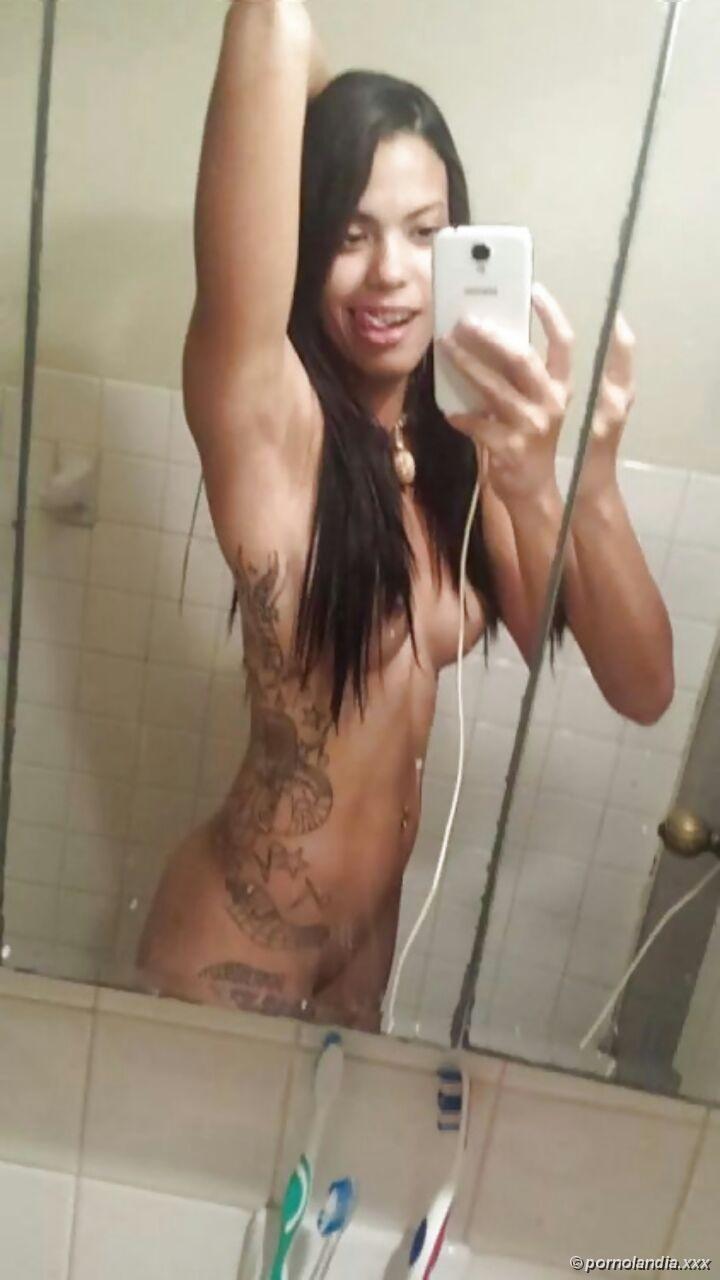 Morena Sapeca Auto Desnuda - Foto 102684