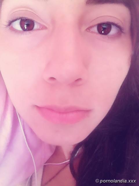 Chica de 19 años delicia cayó en fotos quejándose - Foto 56764