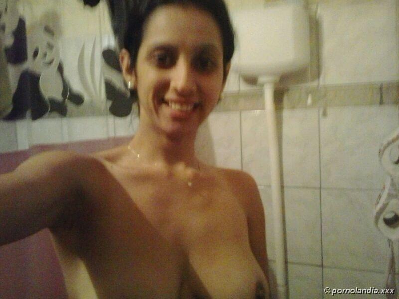 Safada Morena se tomó desnudos y se filtró en la web - Foto 54756