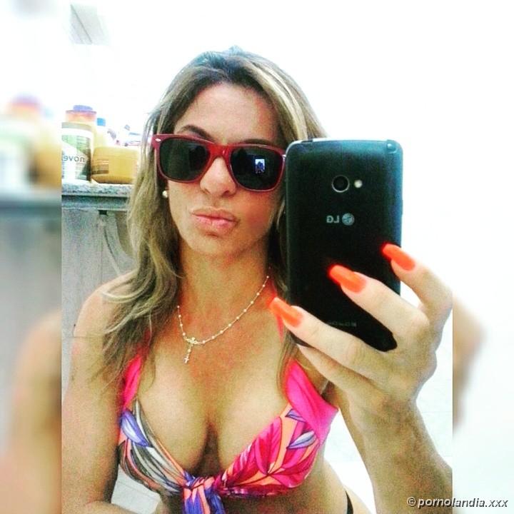 flavia corona caliente - Foto 51601