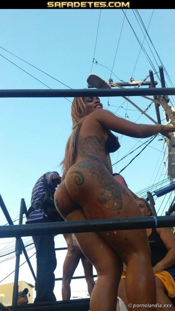 BAIANAS DESNUDAS EN CARANAVAL - Foto 45488