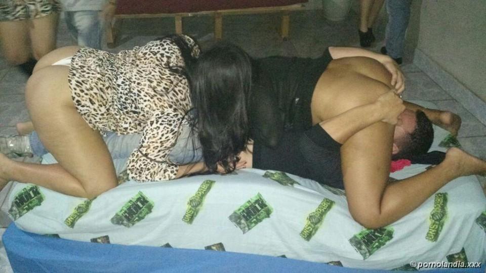 Yo, mi amiga de la universidad y mi esposo - Foto 27795