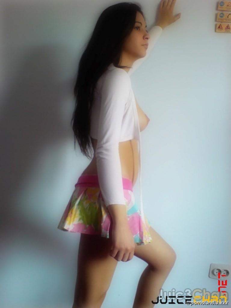 Hermosa joven le tomó fotos desnuda a su novio - Foto 26495