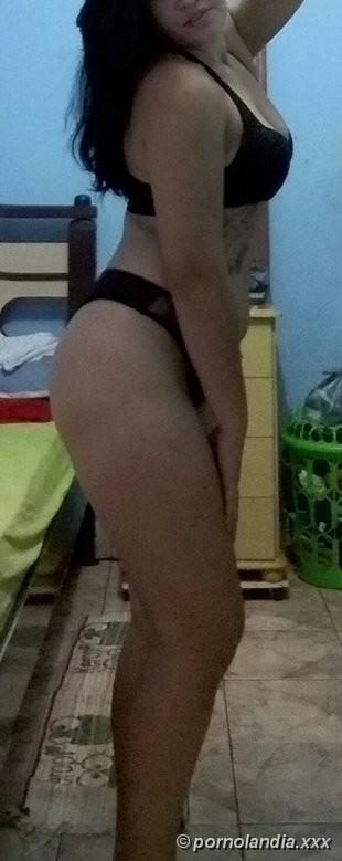 cuñada del campo aprovechando que su hermana va a trabajar tomándole fotos a su cuñado - Foto 24566