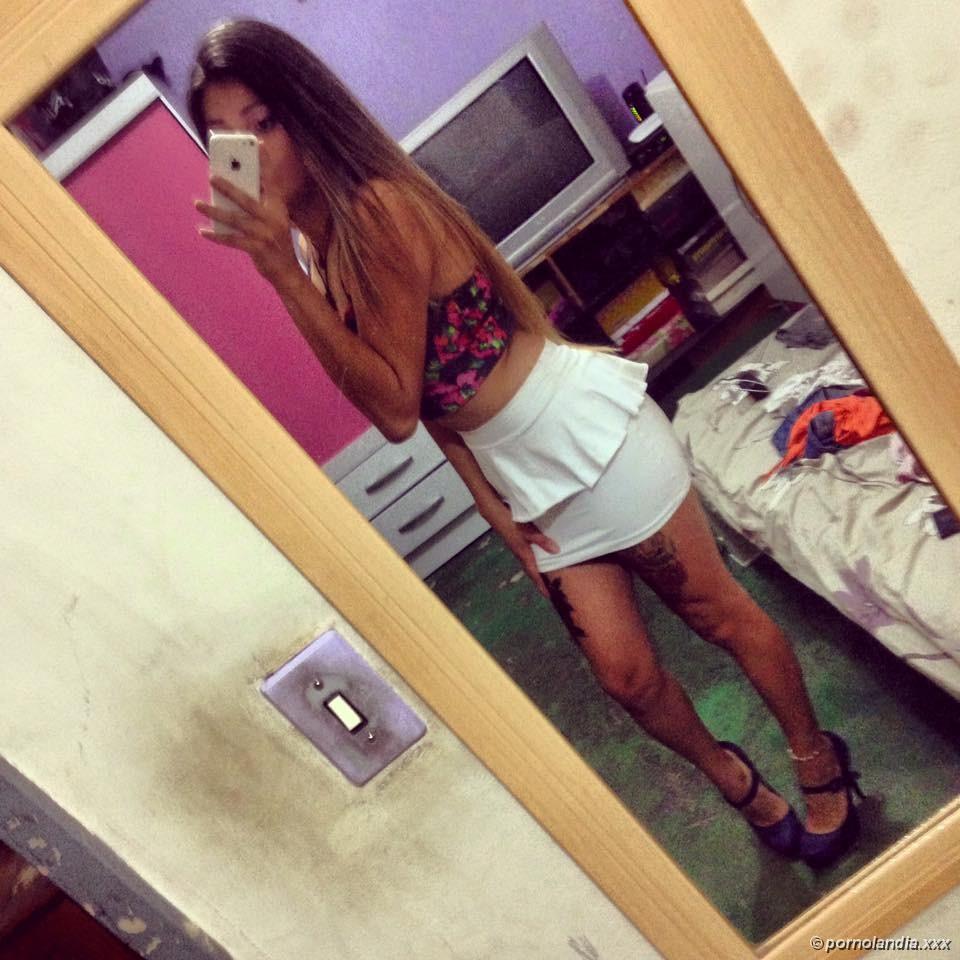 Ella es Mayara, ¿te la imaginas desnuda? - Foto 23592