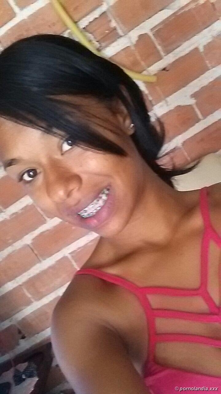Jeniffer Mulatinha Putinha 19 Años Cayó En Línea - Foto 20289