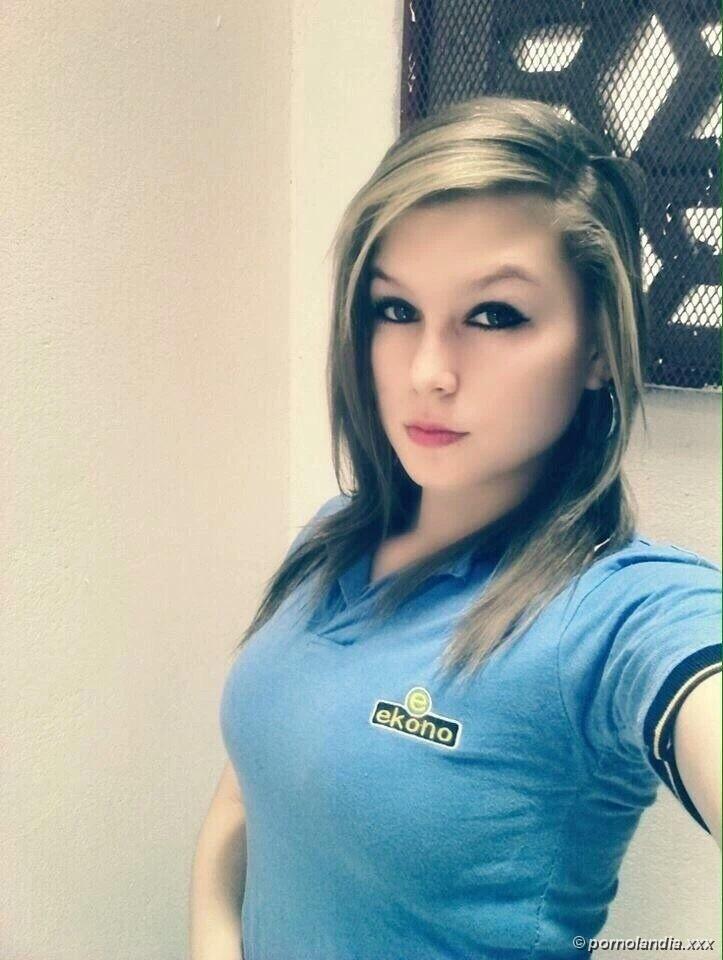 Hermosa joven costarricense cayó desnuda en la red - Foto 19052