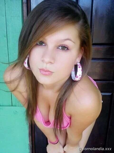 Hermosa joven costarricense cayó desnuda en la red - Foto 19053