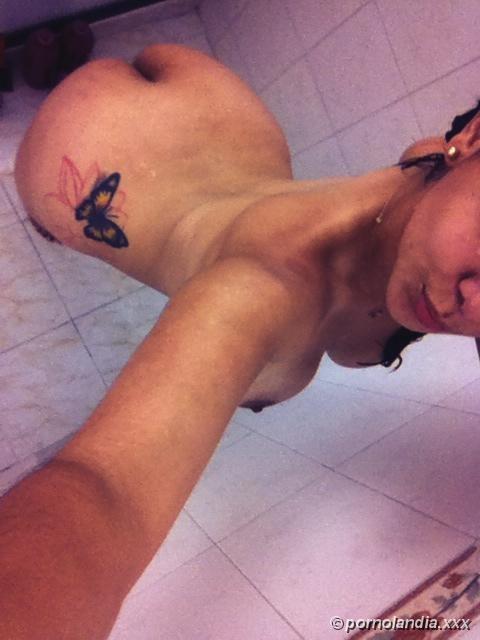 Morena Tetona Tomandose Selfies Fall Online - Foto 18344