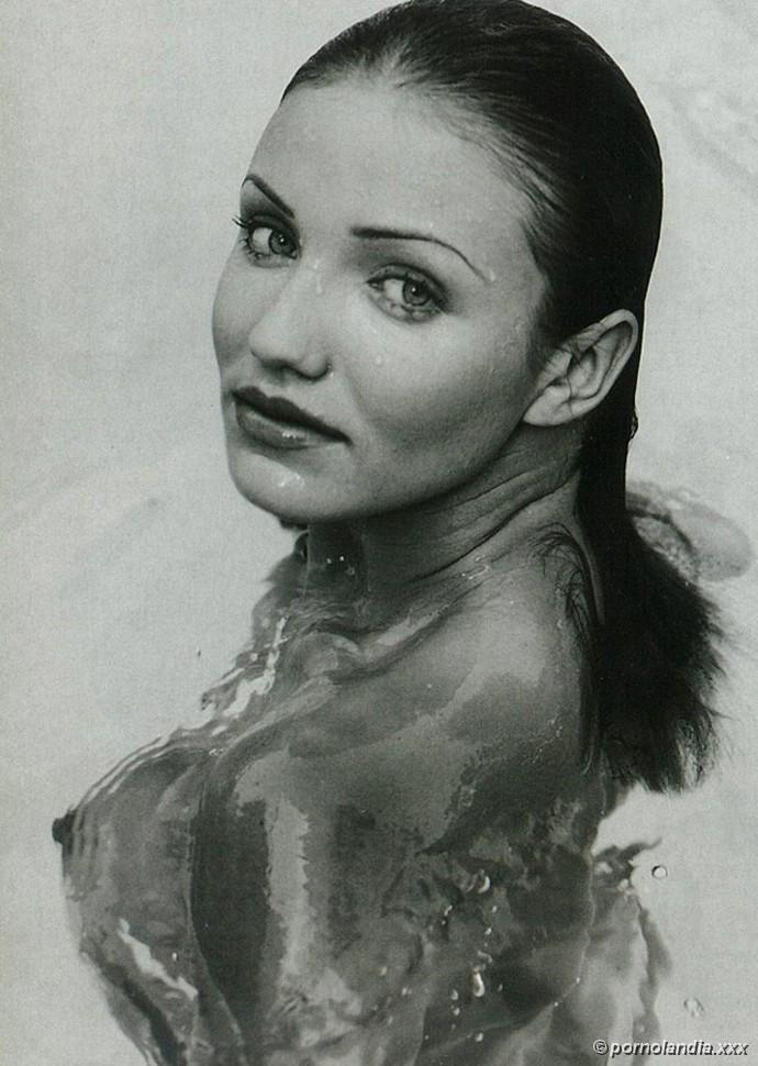 Cameron Diaz Desnuda Mostrando Senos Desnuda - Foto 13900