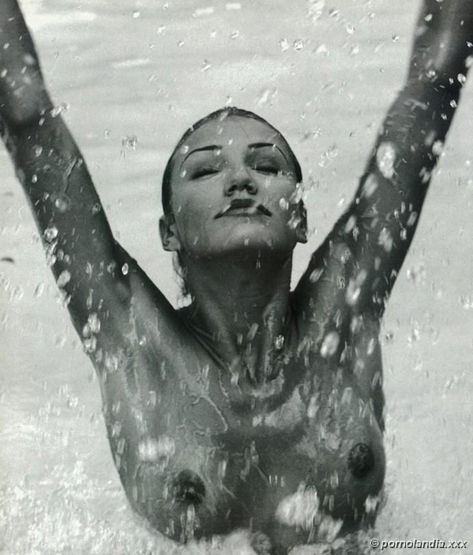 Cameron Diaz Desnuda Mostrando Senos Desnuda - Foto 13901