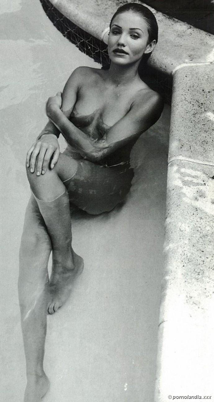 Cameron Diaz Desnuda Mostrando Senos Desnuda - Foto 13902