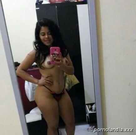Mara cayó en la red desnuda en el celular de su amante - Foto 13246