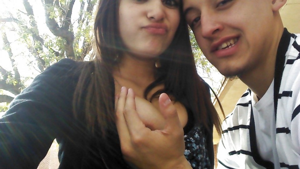 Mónica se tomó fotos con su novio y las publicó en Whatsapp - Foto 10253