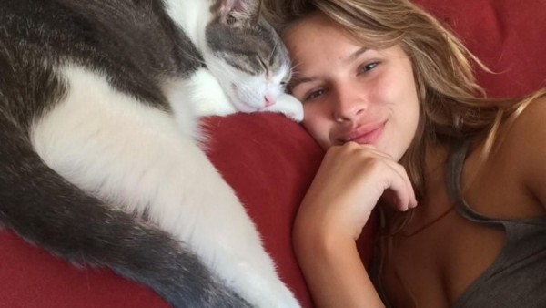 Espectáculo de una rubia caliente desnuda en línea - Foto 8865