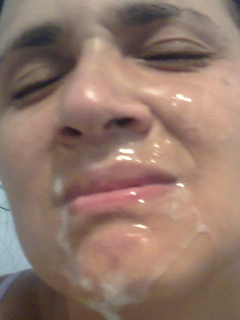 Morena se disfrazó de bombero y mostró su conchita rosada - Foto 8694