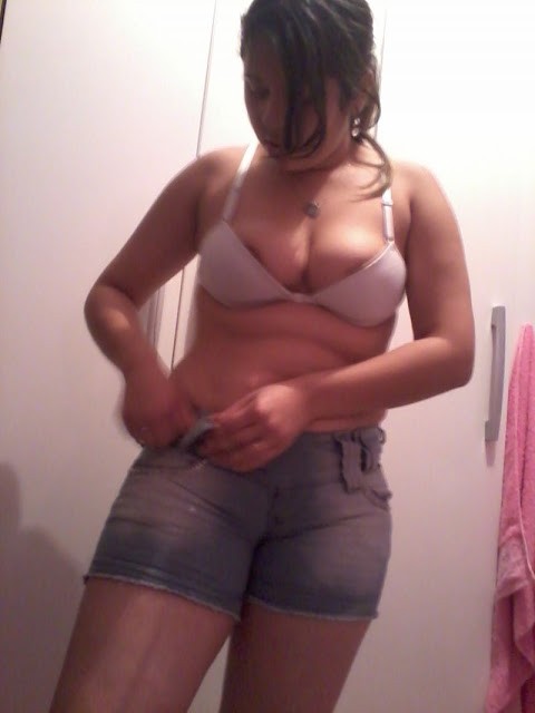 Gordita desnuda en casa llega a internet - Foto 5864