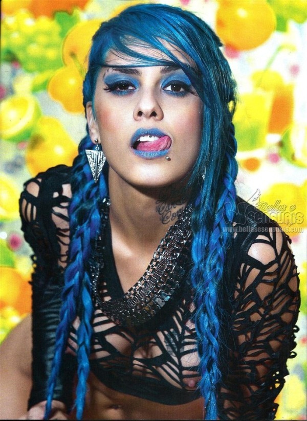 MC Tati Zaqui chica funk desnuda coño desnudo con piercing en el coño - Foto 5856