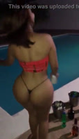 Dominicana culona bailando y enviándole saludos al patrón